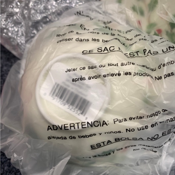 Lenox Holiday Tiered Bowl Set Chip and Dip - Picture 6 of 6